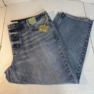 Plus Sz Jeans 18W Womens NWT Ryegrass Light Wash Straight Button Fly Medium Wash